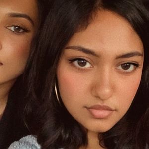Meet your Posher, Namira